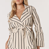 Luna Wrap Blazer - Cream/Black