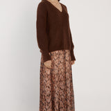 Remy V-Neck Jumper - Chocolate