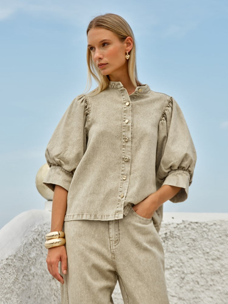 Saskia Balloon Shirt in Parchment | Fate + Becker - view 2